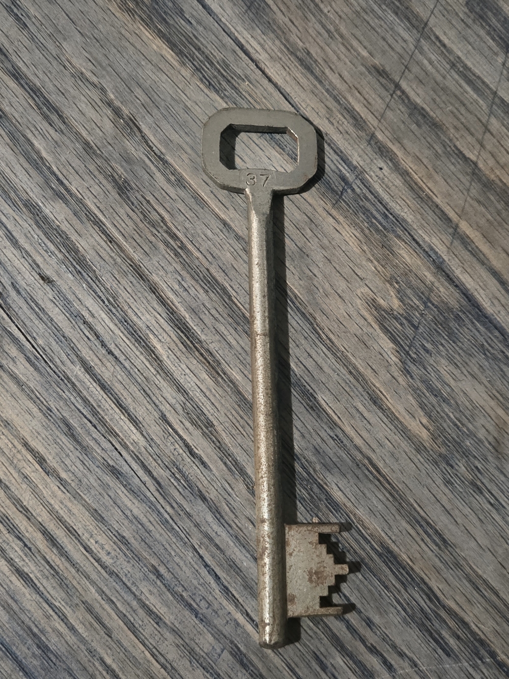 Vintage Skeleton Key 4.5"